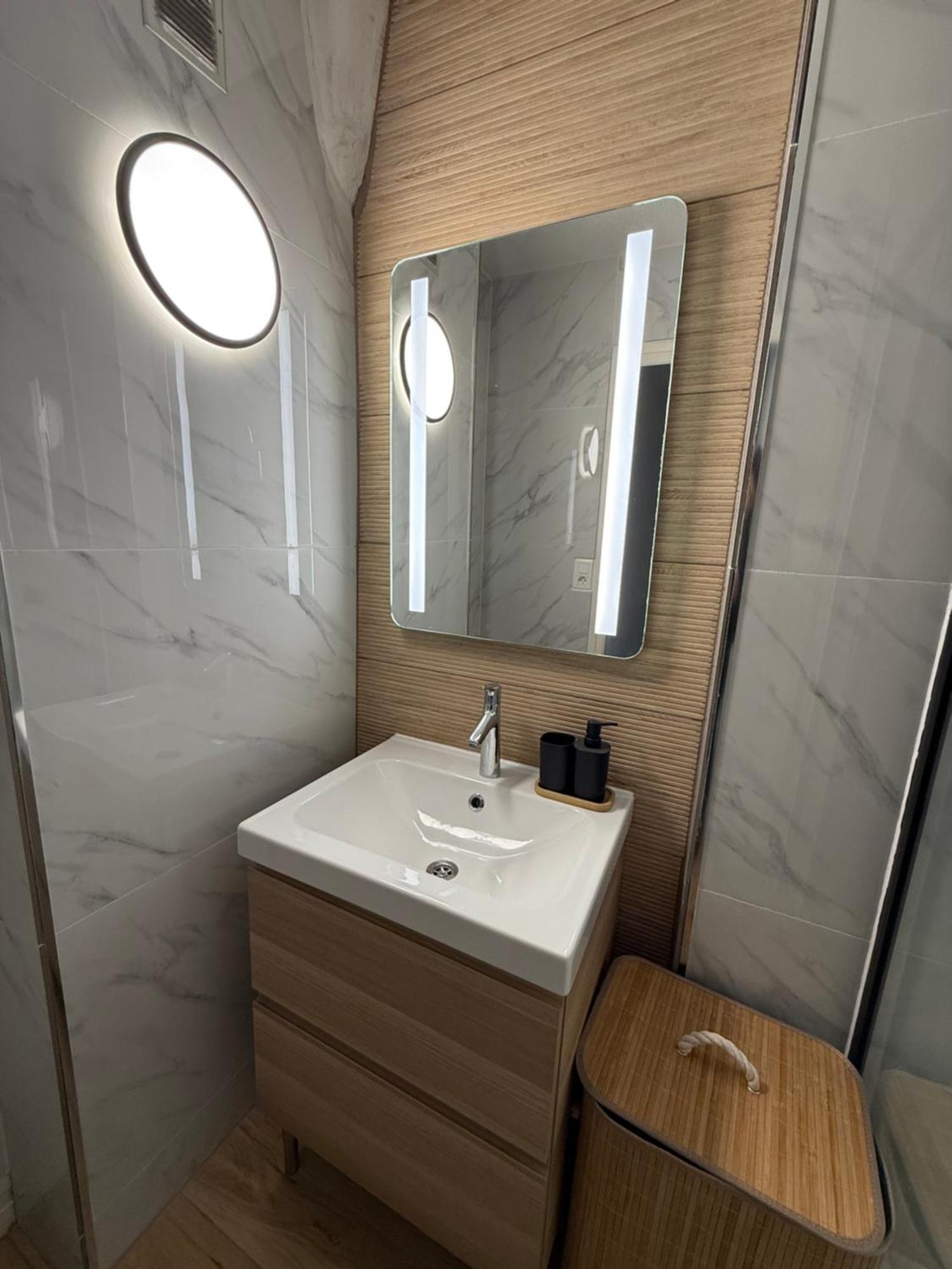 Superbe Duplex Avec Parking Gratuit Grenoble Exterior foto